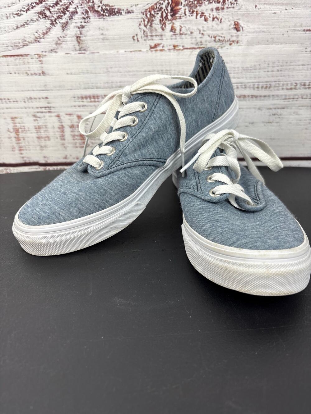 Womens Vans Off The Wall Light Blue Lace Up Sneaker Shoes Skate Casual Sz 8.5